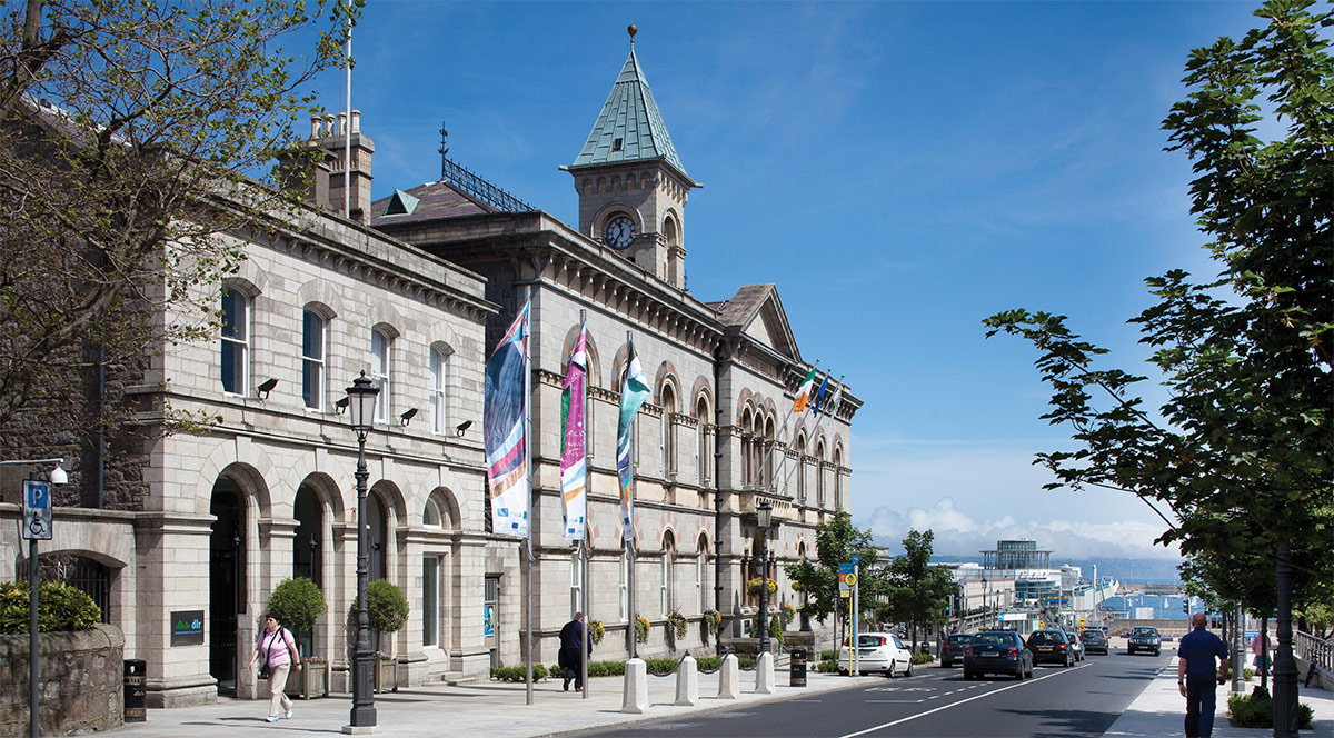 County Hall, Marine Road