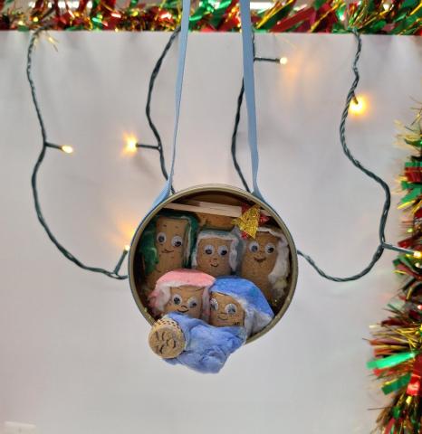 Recycled Christmas Decoration Nativity Scene made of wine corks